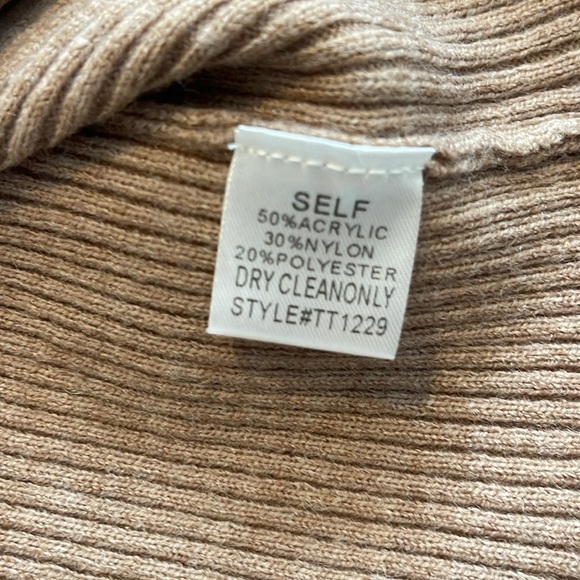 Edit by 9 cropped turtleneck - Picture 4 of 4